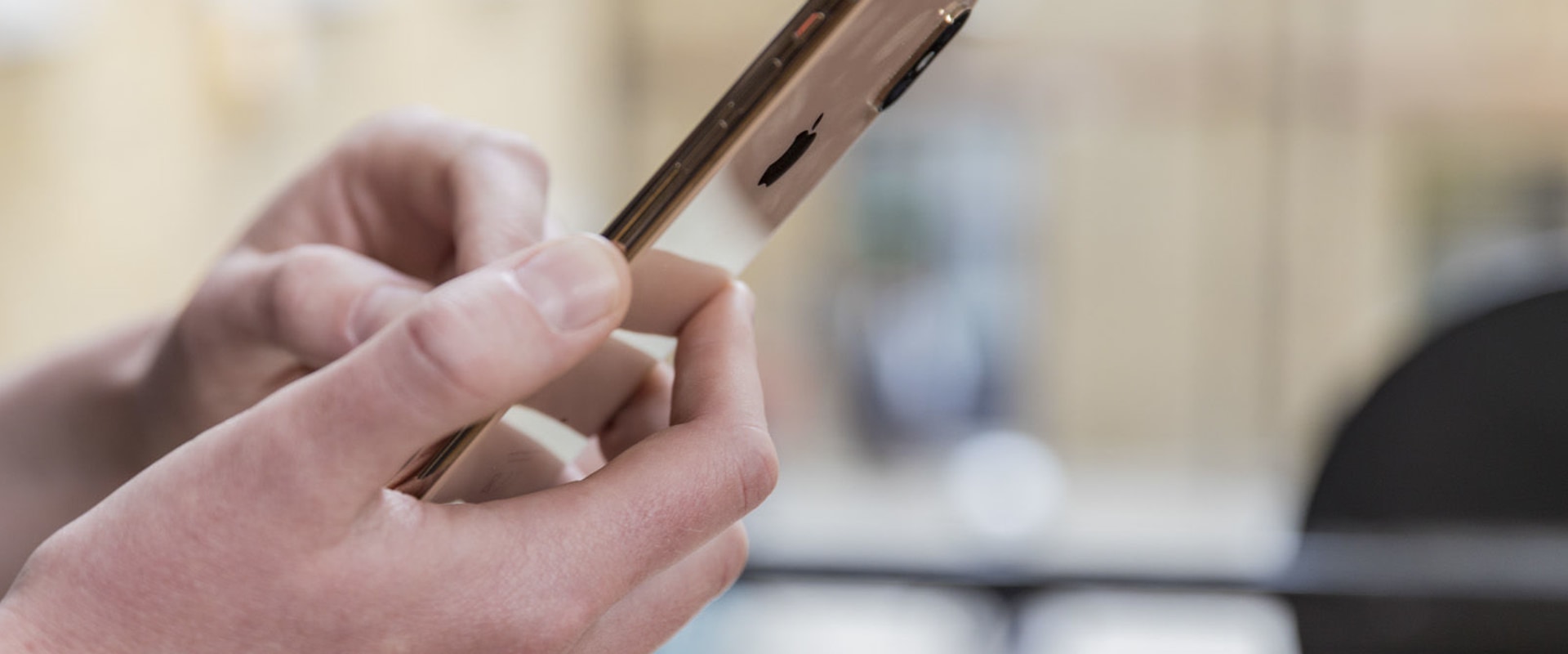 Using iTunes to Activate Your iPhone XS
