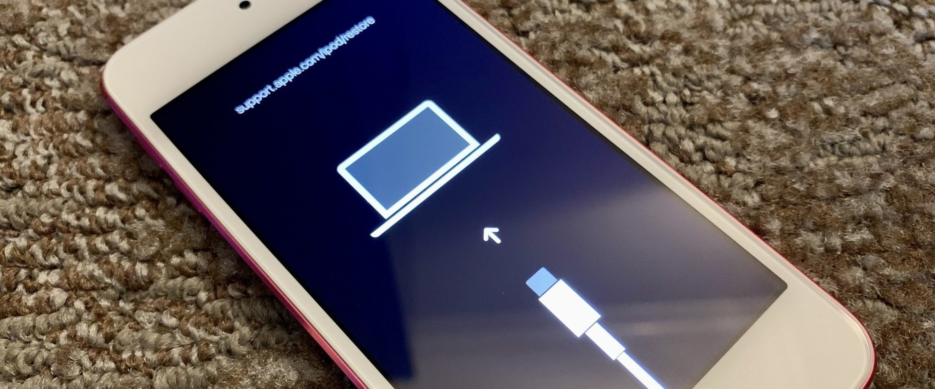Downloading and Installing iTunes for Activating an iPhone